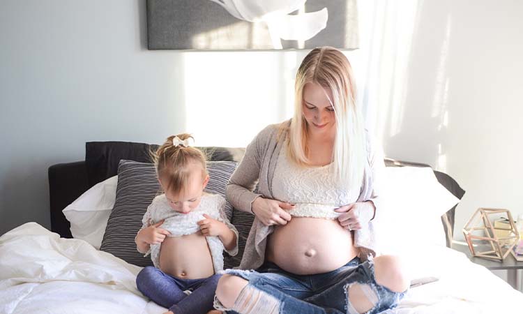 5 Tips for Covering the Costs of Surrogacy