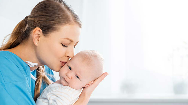 Twins or Triplets Delivery in Surrogacy – Multiple Embryo transfer Risk