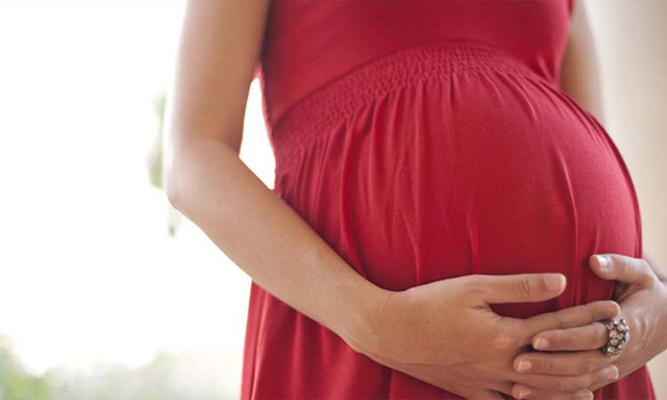 IVF Pregnancies Raise Death Risk for Mothers?